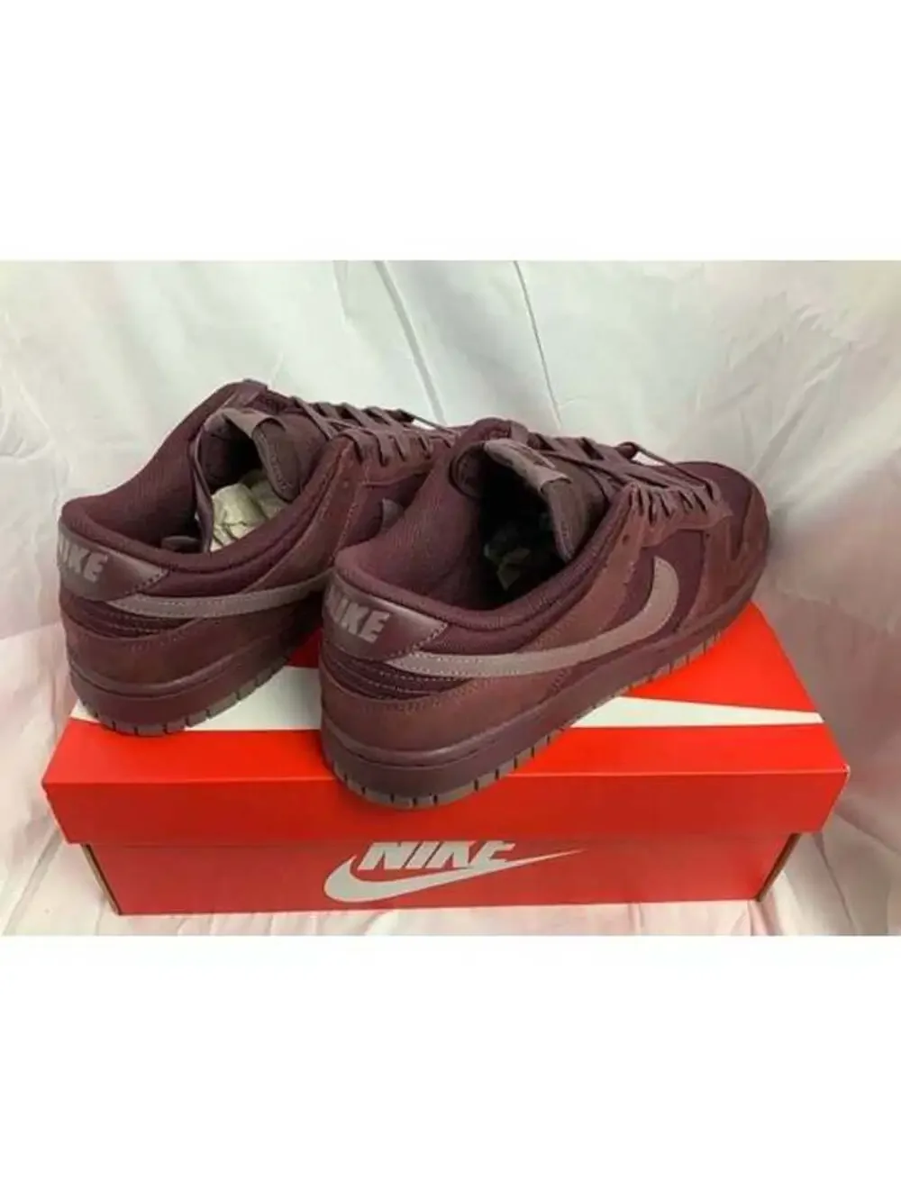 Nike Dunk Low Retro PRM Size 10